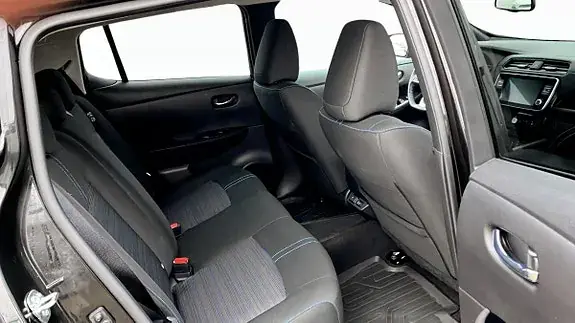 Nissan Leaf 2022 photo 5