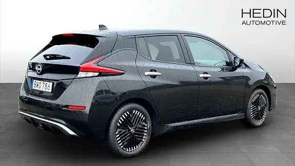 Nissan Leaf 2022 photo 2