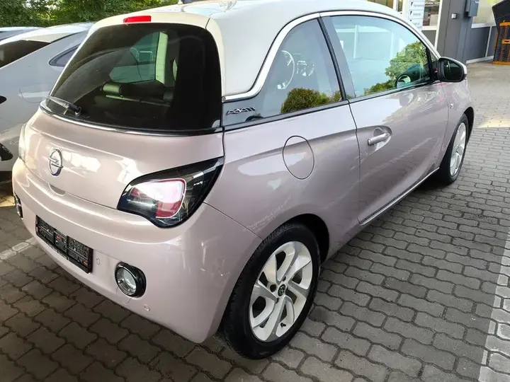 Opel Adam