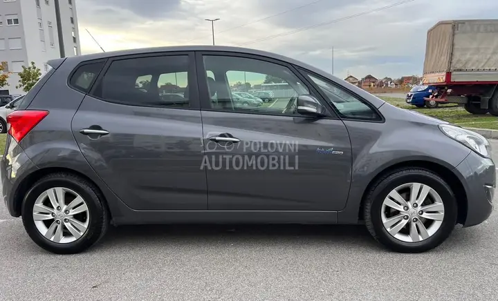 Hyundai Ix20 2011 photo 5