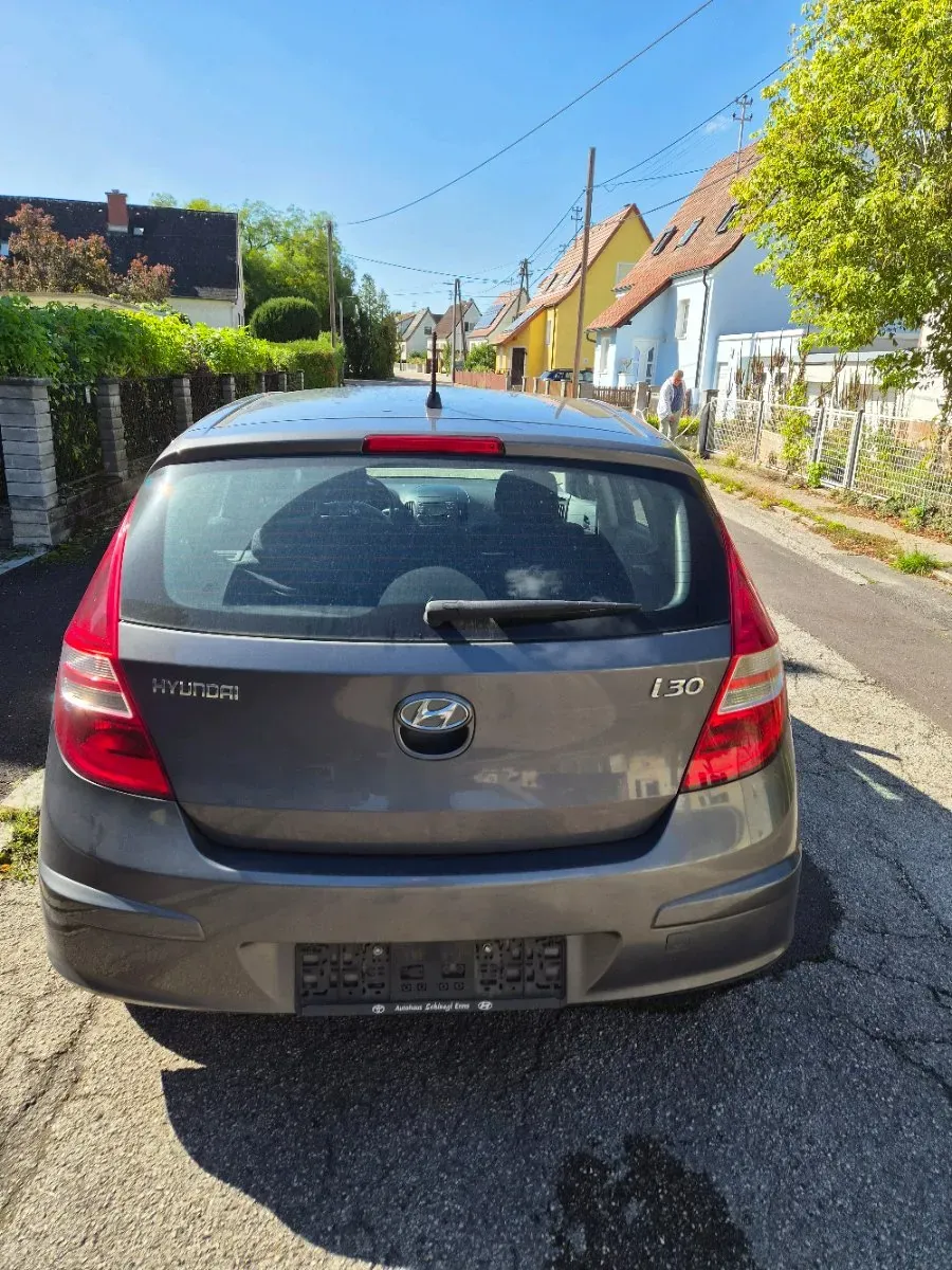 Hyundai I30 2009 photo 2