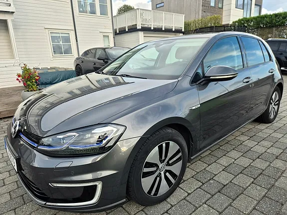 Volkswagen E-Golf 2017 photo 4