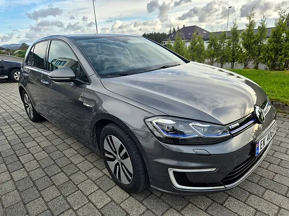 Volkswagen E-Golf 2017 photo 3