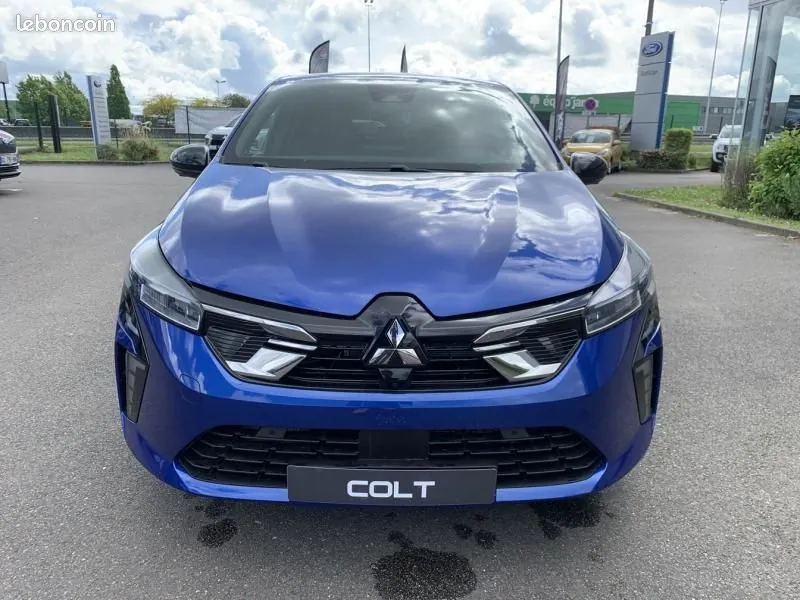 Mitsubishi Colt 2024 photo 2