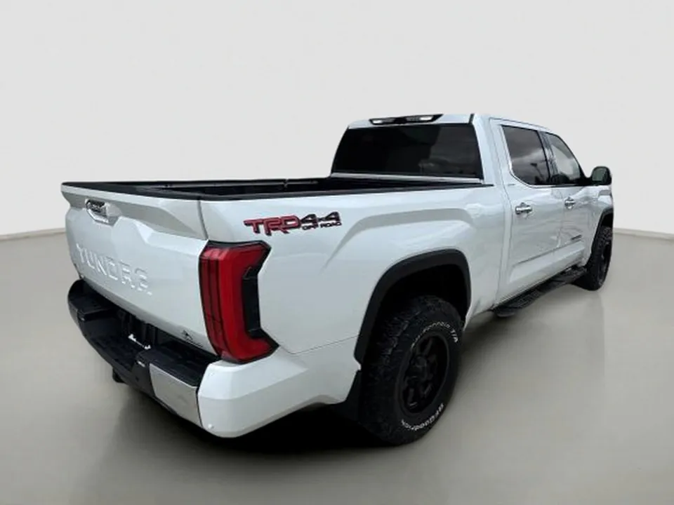 Toyota Tundra 2022 photo 3