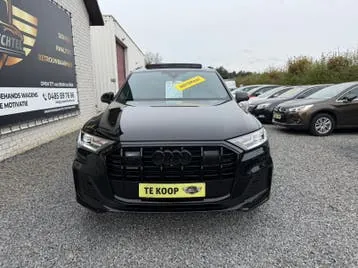 Audi Q7 2022 photo 3
