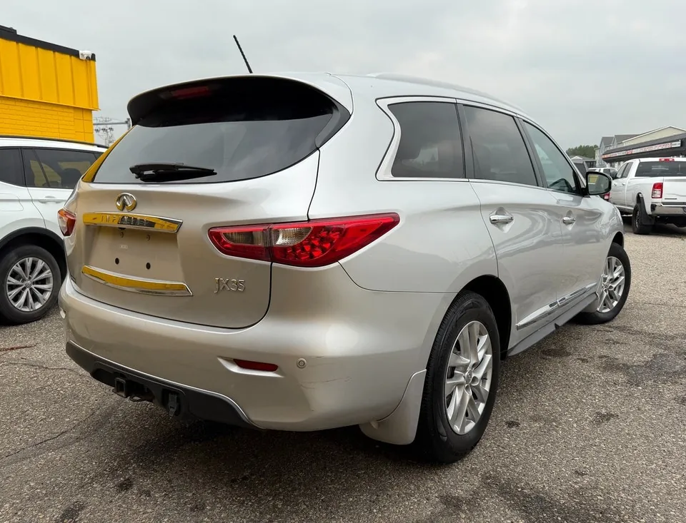 Infiniti Jx35 2013 photo 5