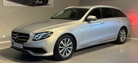 Mercedes-Benz E220 2019 photo 3