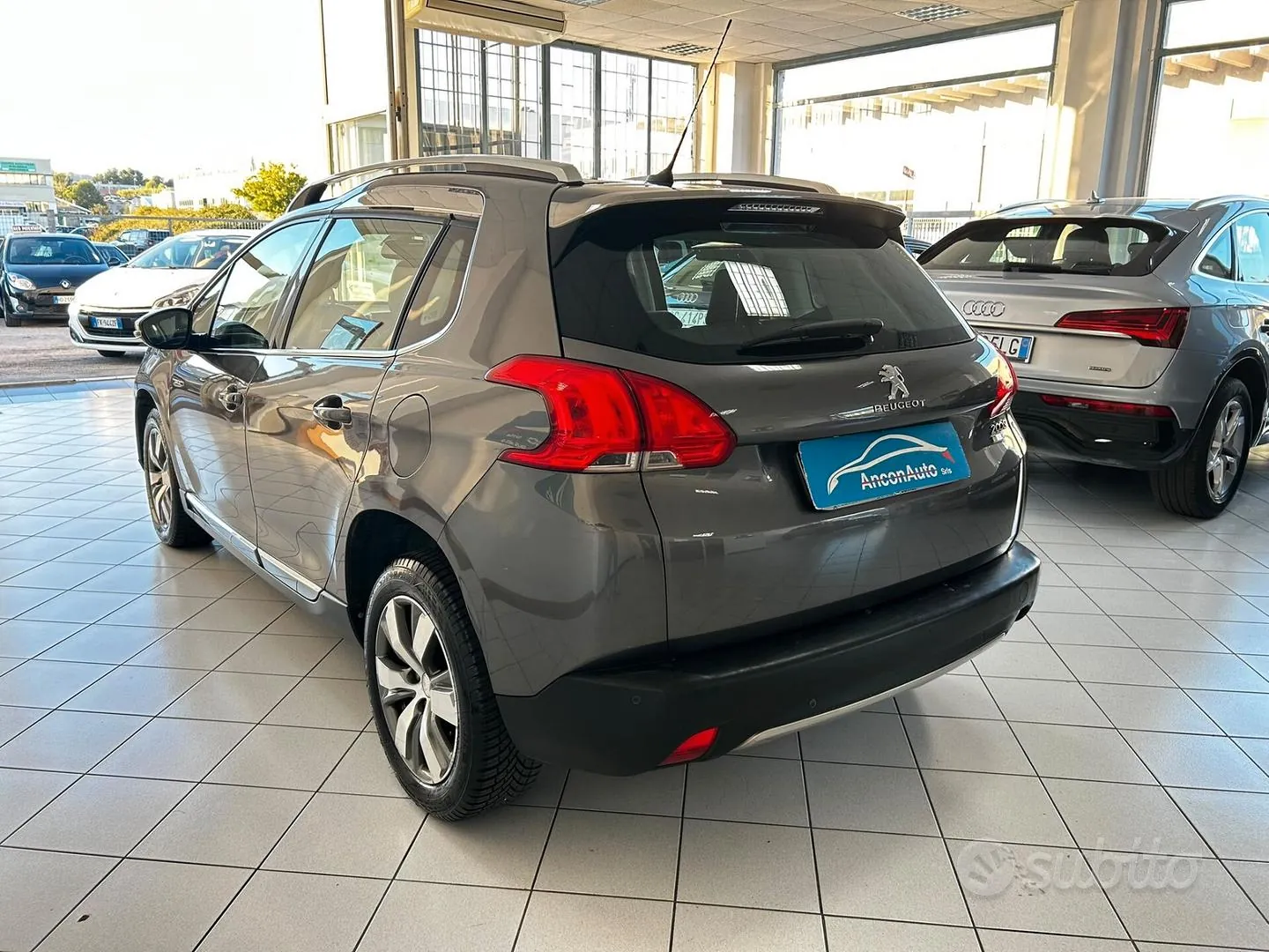 Peugeot 2008 2014 photo 2