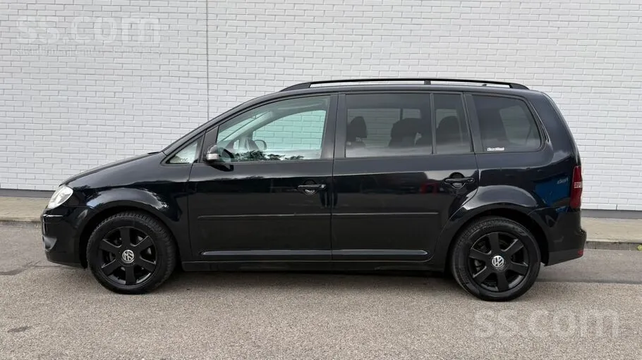 Volkswagen Touran 2007 photo 3