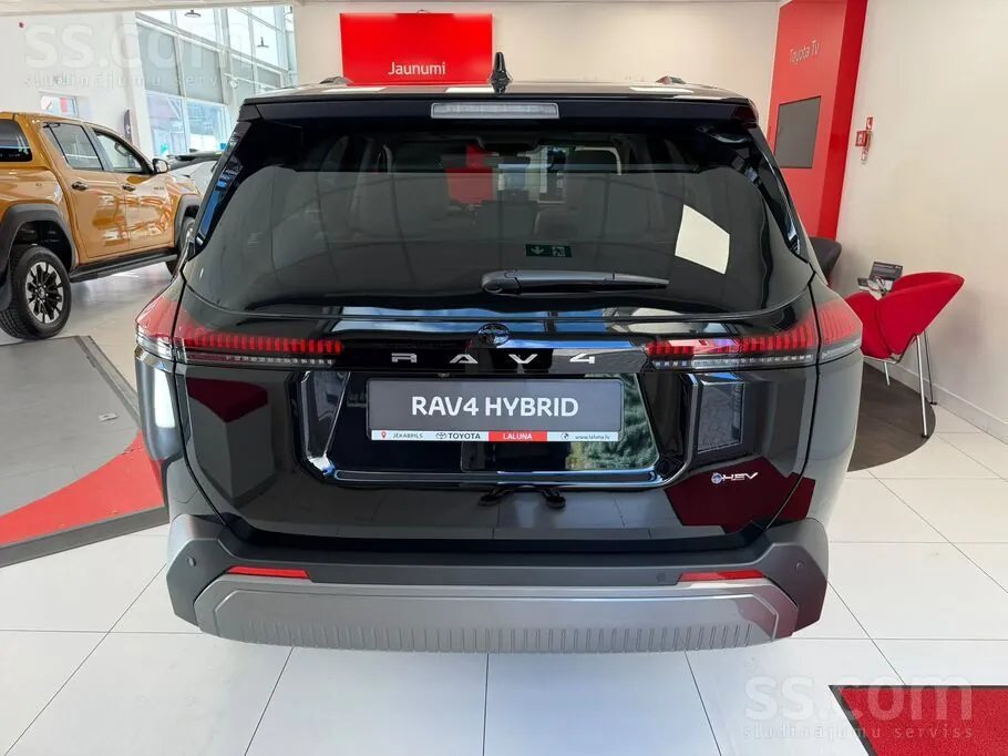 Toyota Rav4 2026 photo 3