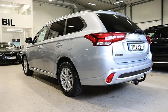 Mitsubishi Outlander 2017 photo 4