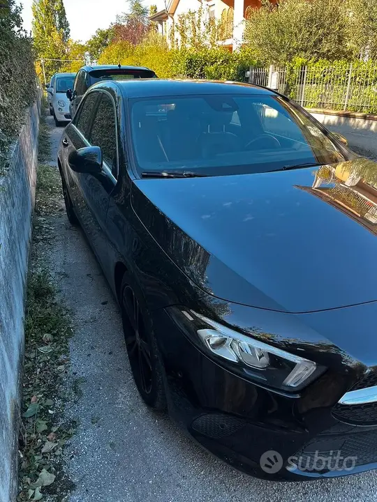 Mercedes-Benz A-Class 2018 photo 2