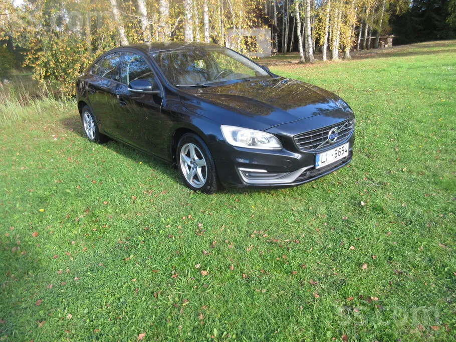 Volvo S60 2015 photo 3