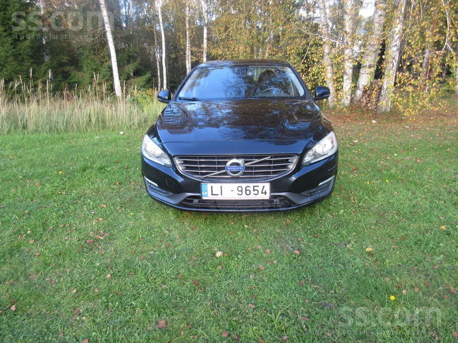 Volvo S60 2015 photo 2
