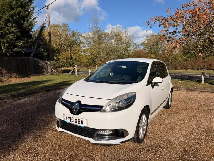 Renault Scenic 2015 photo 4