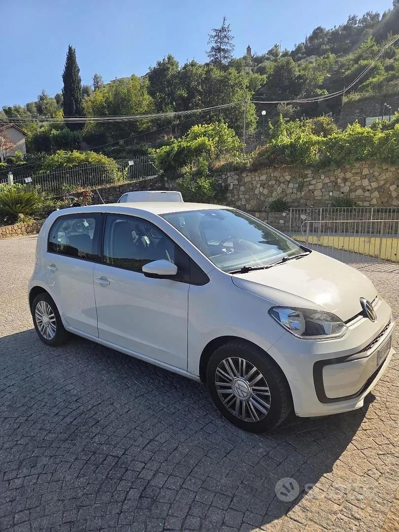 Volkswagen Up
