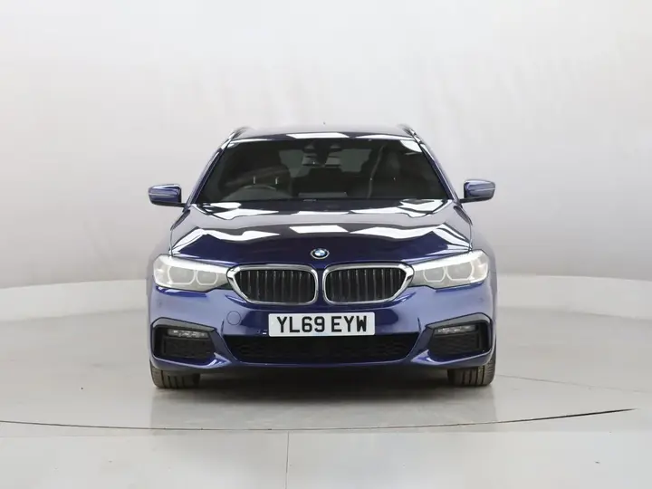BMW 5 Series 2020 photo 3