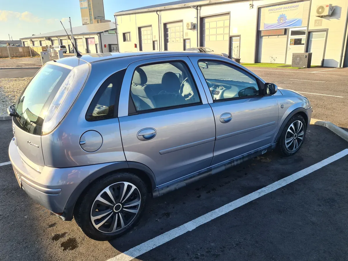 Opel Corsa 2006 photo 2