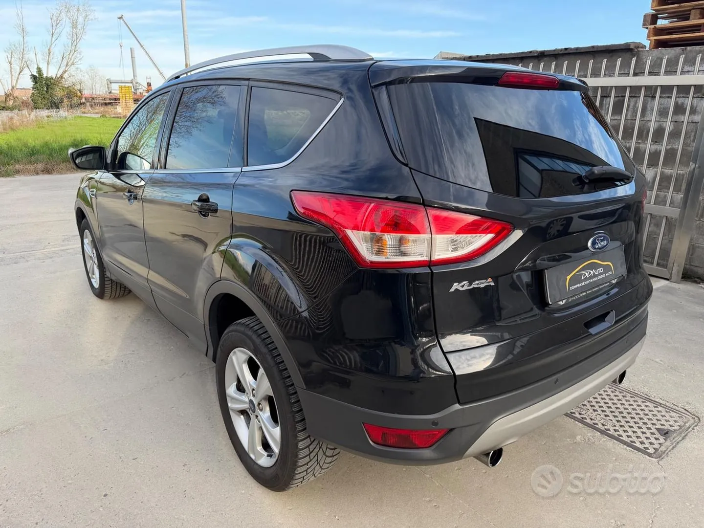 Ford Kuga 2013 photo 4