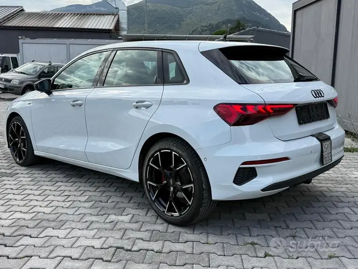 Audi A3 2024 photo 3
