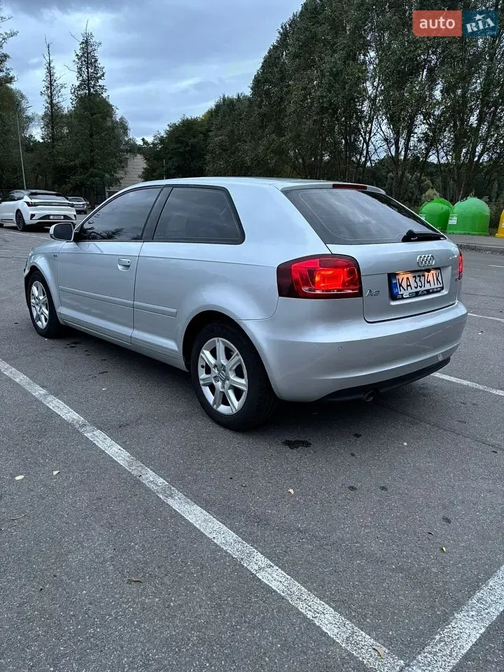 Audi A3 2011 photo 3