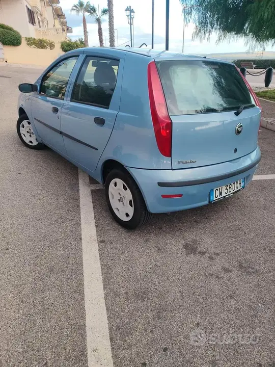 Fiat Punto 2005 photo 3