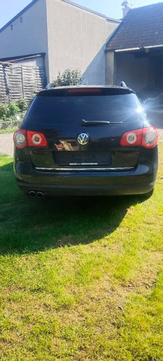 Volkswagen Passat 2008 photo 2