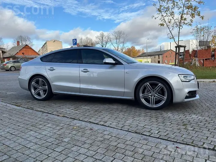 Audi A5 2013 photo 4