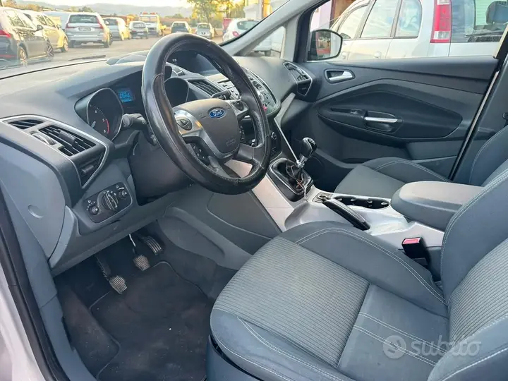 Ford C-Max 2011 photo 5