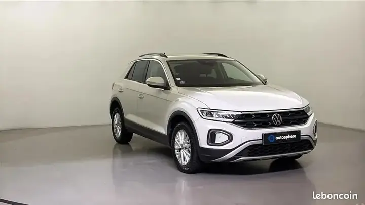 Volkswagen T-Roc 2022 photo 3