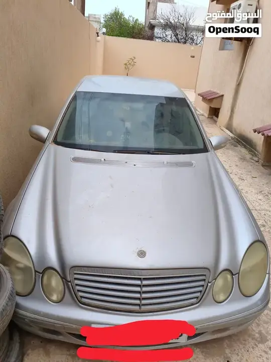 Mercedes-Benz E-Class 2004 photo 4