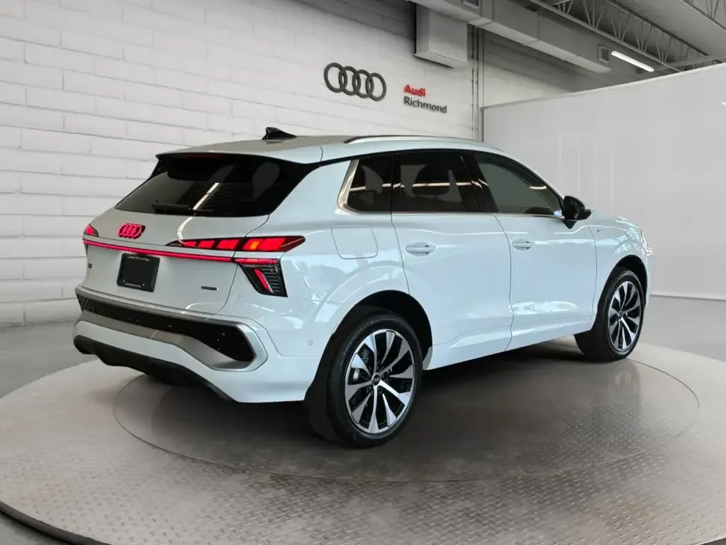 Audi Q3 2026 photo 5