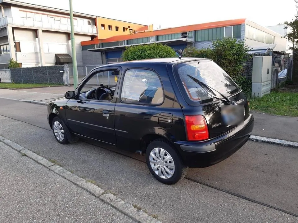 Nissan Micra