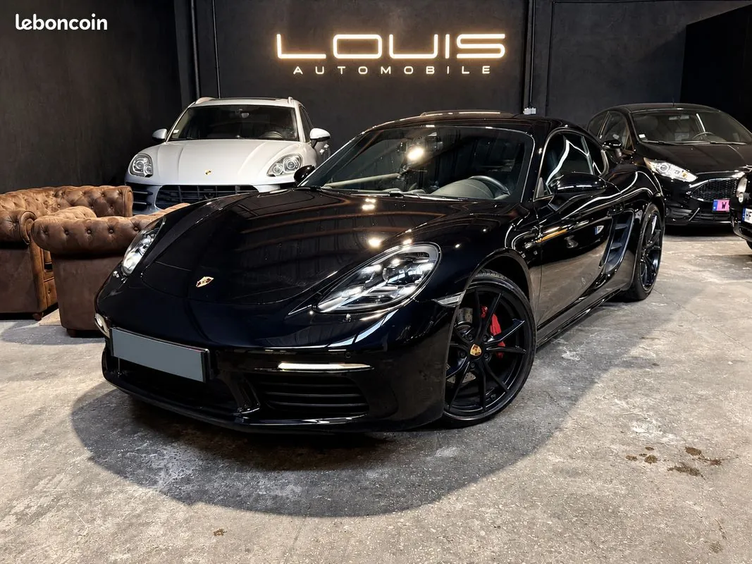 Porsche 718 Cayman