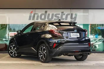 Toyota C-Hr 2018 photo 3