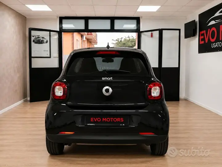 Smart Forfour 2015 photo 5