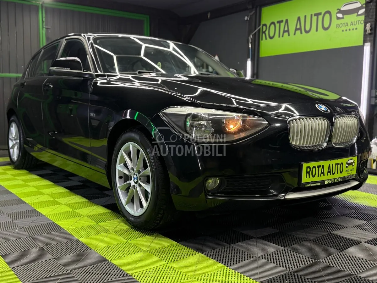 BMW 118 2012 photo 3