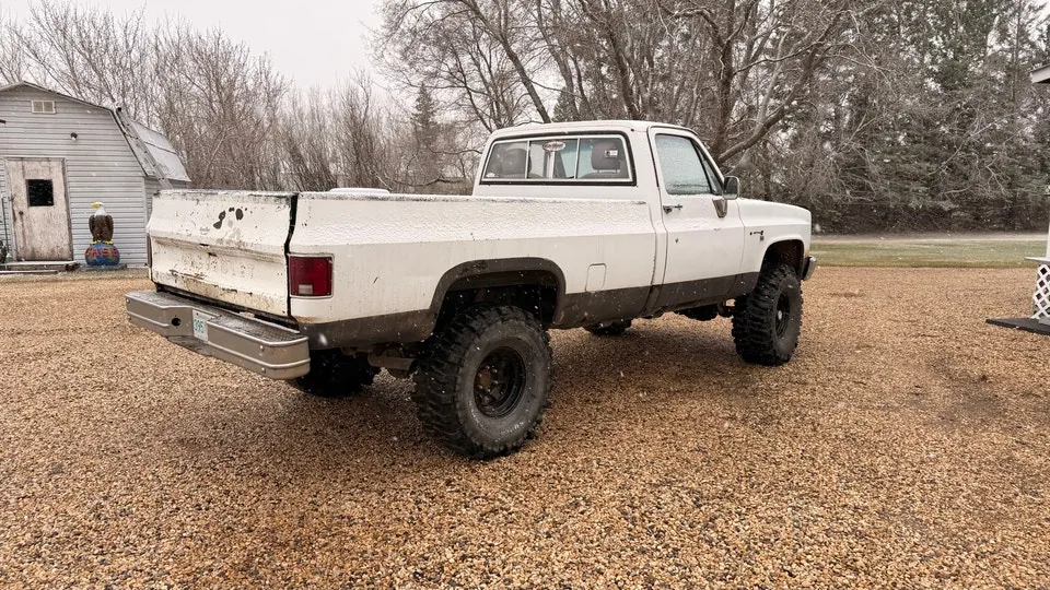 GMC C/K 1500 1987 photo 3
