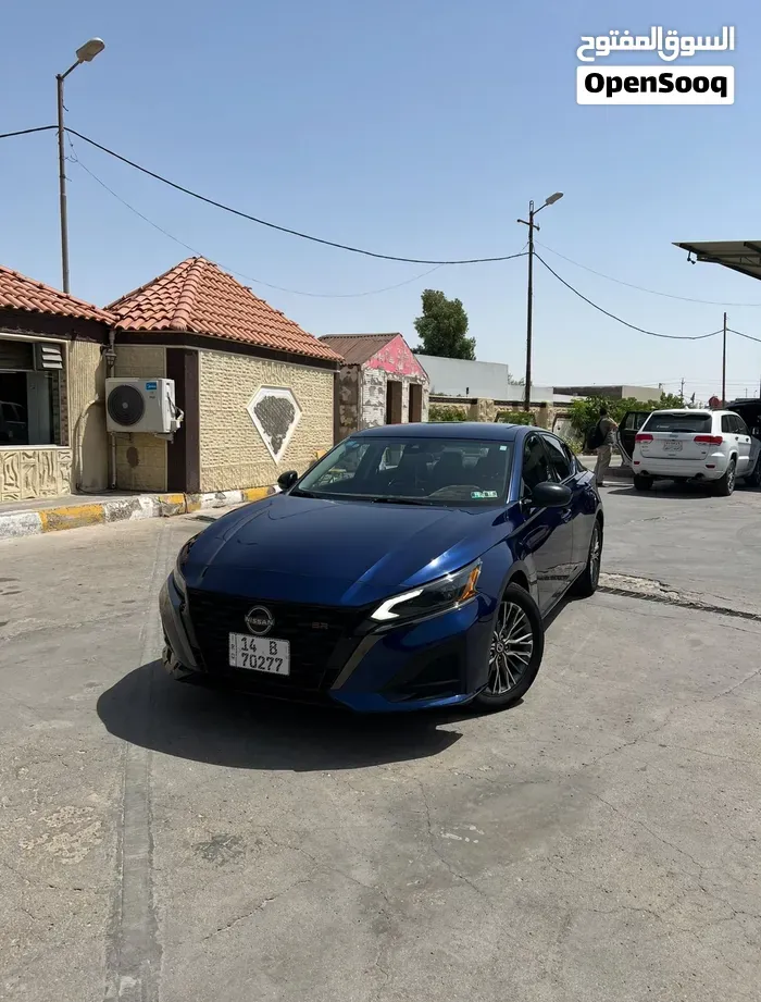 Nissan Altima 2023 photo 2