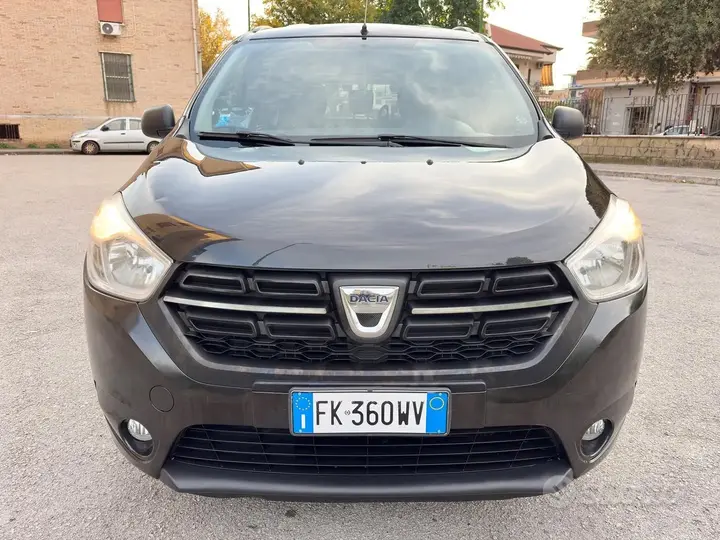 Dacia Lodgy 2017 photo 5
