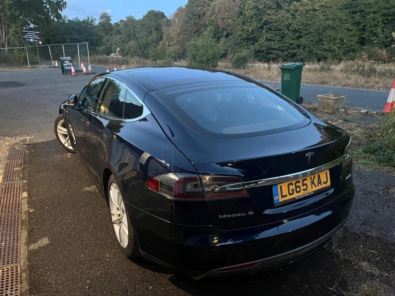 Tesla Model S 2015 photo 4
