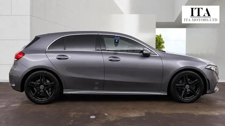 Mercedes-Benz A-Class 2018 photo 5
