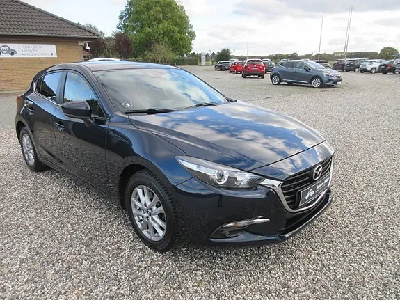 Mazda 3 2017 photo 3