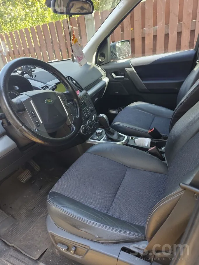 Land Rover Freelander 2007 photo 4