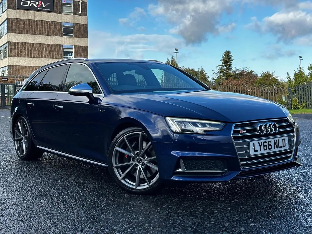 Audi S4 Avant 2017 photo 2