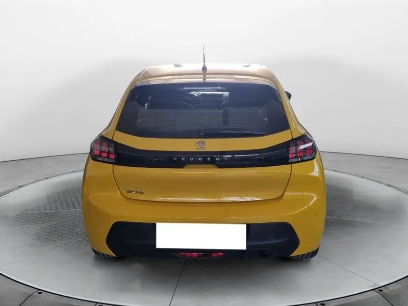 Peugeot 208 2021 photo 4