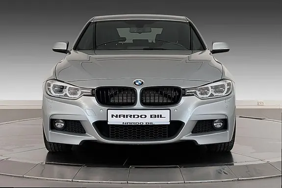 BMW 330E 2018 photo 2