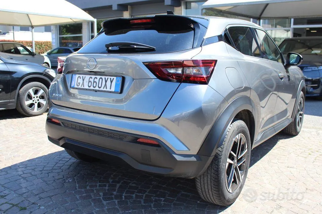 Nissan Juke 2024 photo 2