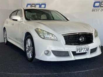 Nissan Fuga 2009 photo 2